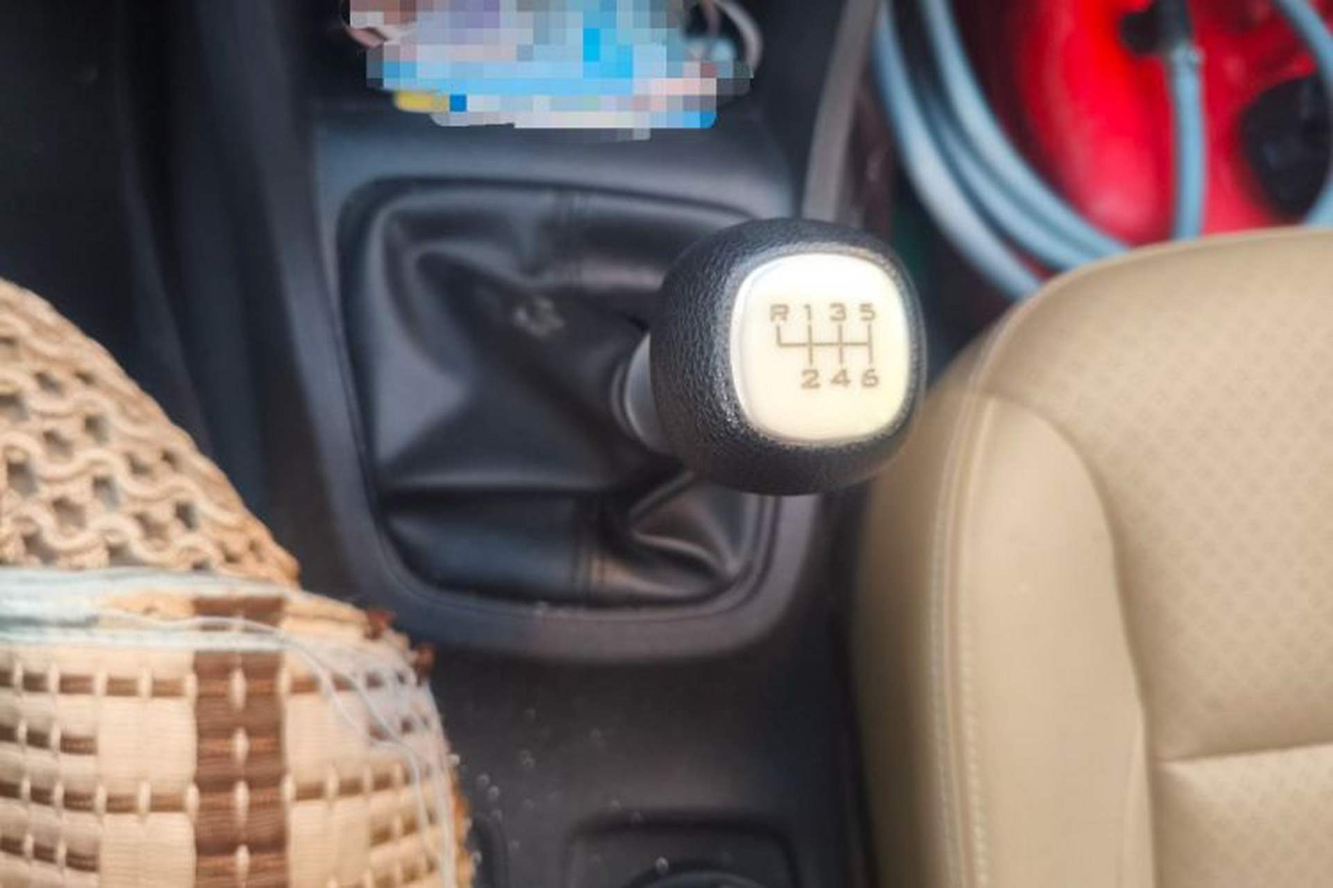 Used Wuling Hongguang 2019 1.5L S Comfort Edition China VI LAR Gear Lever
