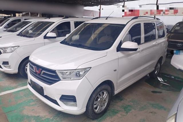 Used Wuling Hongguang 2019 1.5L S Standard Version China VI LAR