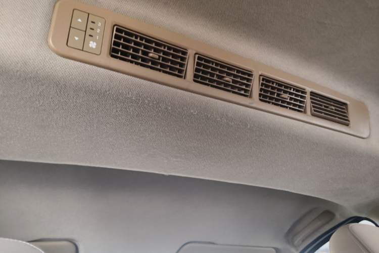 Used Wuling Hongguang 2019 1.5L S Standard Version China VI LAR Headliner