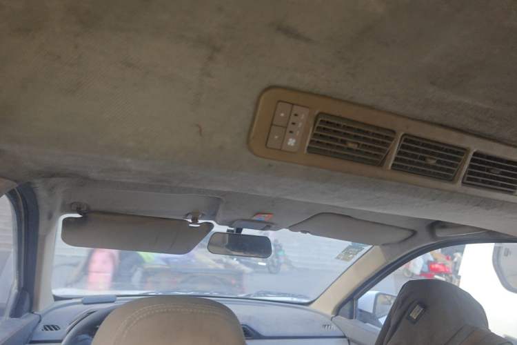 Used Wuling Hongguang 2019 1.5L S Standard Version China VI LAR Headliner
