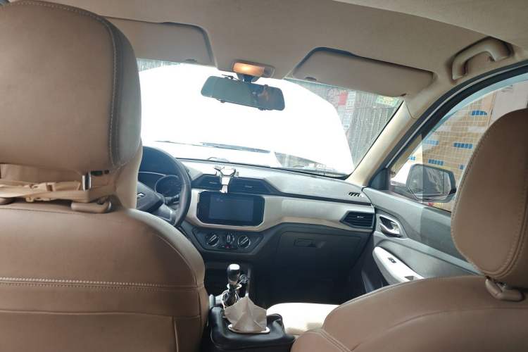 Used Wuling Hongguang 2019 1.5L S Comfort Edition China VI LAR Headliner