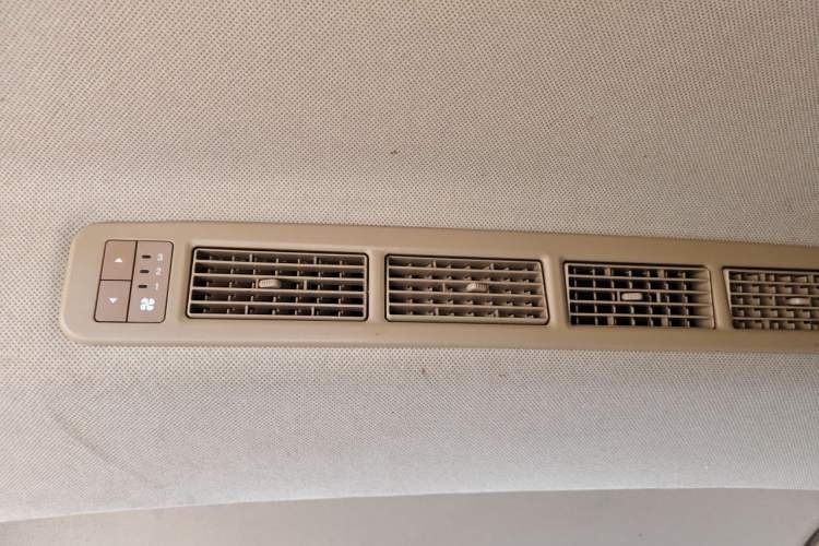 Used Wuling Hongguang 2019 1.5L S Comfort Edition China VI LAR Headliner