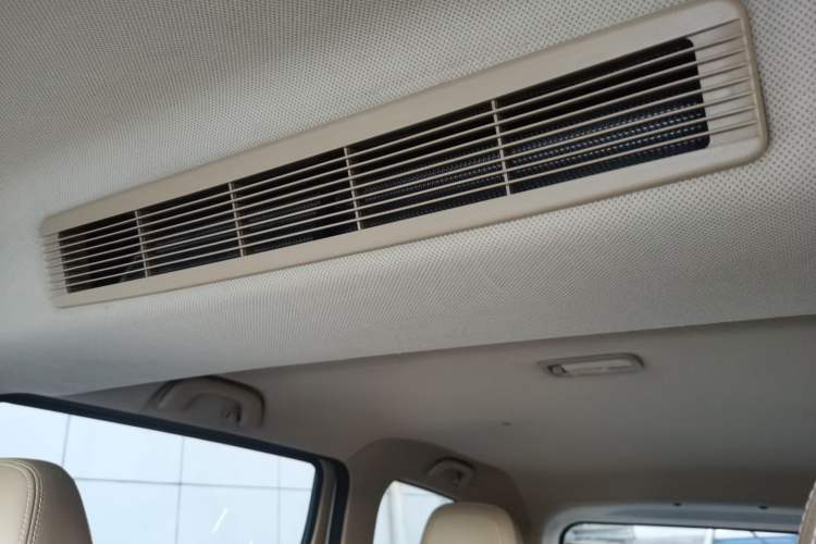 Used Wuling Hongguang 2019 1.5L S Comfort Edition China VI LAR Headliner