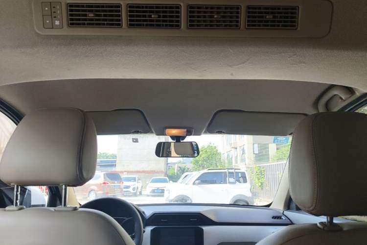 Used Wuling Hongguang 2019 1.5L S Comfort Edition China VI LAR Headliner