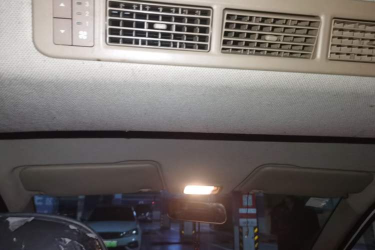 Used Wuling Hongguang 2019 1.5L S Standard Version China VI LAR Headliner