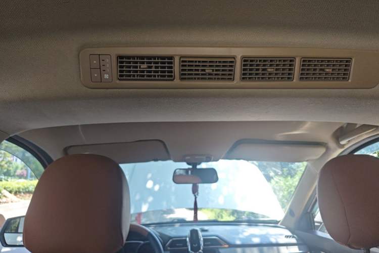 Used Wuling Hongguang 2019 1.5L S Standard Version China VI LAR Headliner