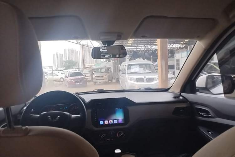 Used Wuling Hongguang 2019 1.5L S Standard Version China VI LAR Headliner