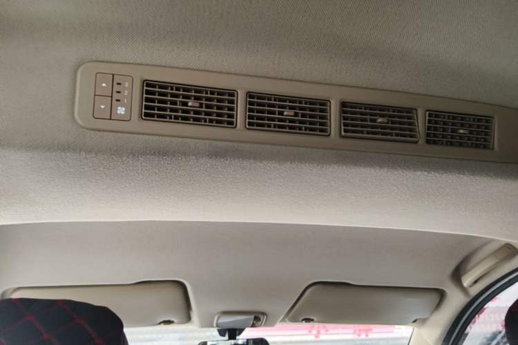 Used Wuling Hongguang 2019 1.5L S Standard Version China VI LAR Headliner