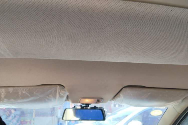 Used Wuling Hongguang 2019 1.5L S Standard Version China VI LAR Headliner
