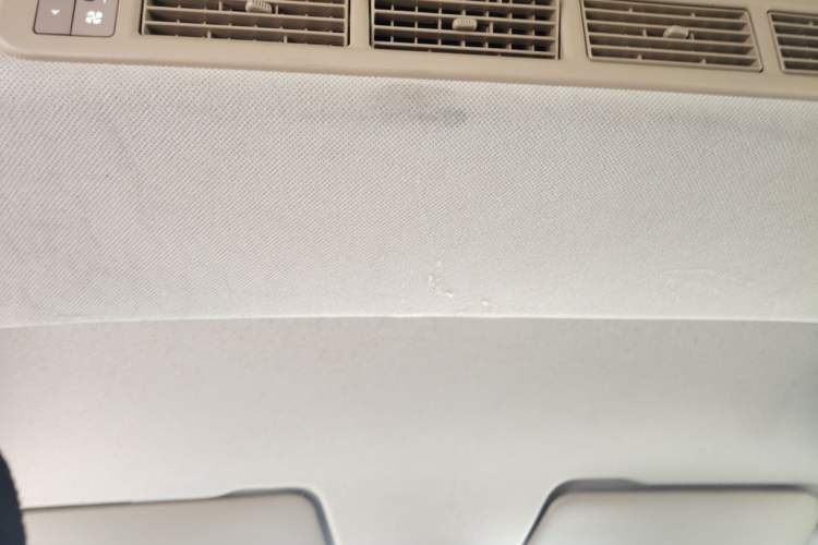 Used Wuling Hongguang 2019 1.5L S Standard Version China VI LAR Headliner