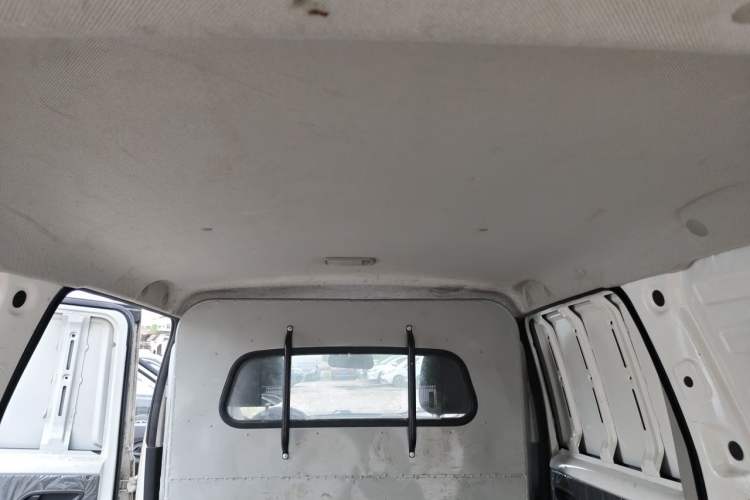 Used Wuling Hongguang 2019 1.5L S Basic Window-Sealed Vehicle China VI LAR Headliner
