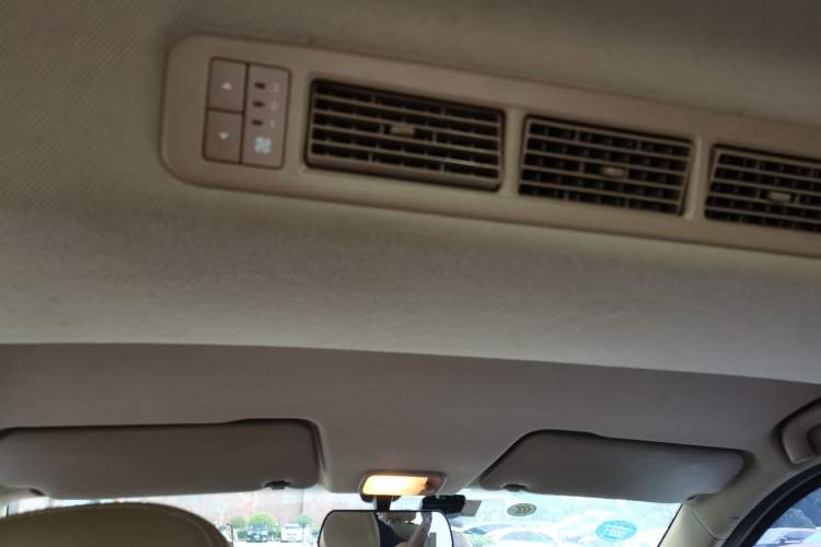 Used Wuling Hongguang 2019 1.5L S Comfort Edition China VI LAR Headliner