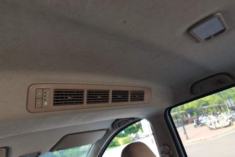 Used Wuling Hongguang 2019 1.5L S Comfort Edition China VI LAR Headliner