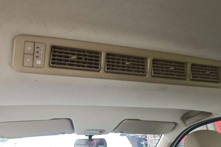 Used Wuling Hongguang 2019 1.5L S Standard Version China VI LAR Headliner