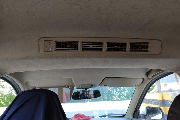 Used Wuling Hongguang 2019 1.5L S Standard Version China VI LAR Headliner