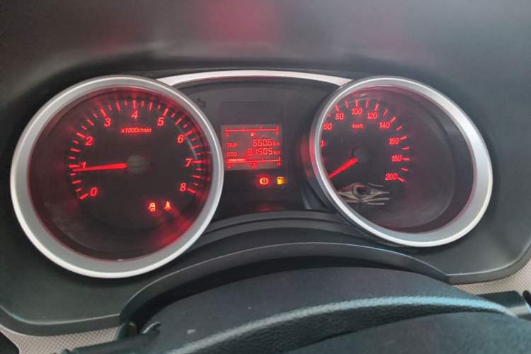 Used Wuling Hongguang 2019 1.5L S Standard Version China VI LAR Instrument Cluster