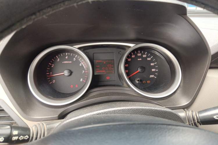 Used Wuling Hongguang 2019 1.5L S Standard Version China VI LAR Instrument Cluster