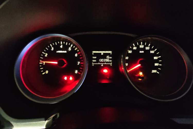 Used Wuling Hongguang 2019 1.5L S Comfort Edition China VI LAR Instrument Cluster