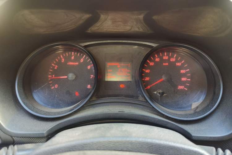 Used Wuling Hongguang 2019 1.5L S Basic Version China VI Standard LAR Instrument Cluster