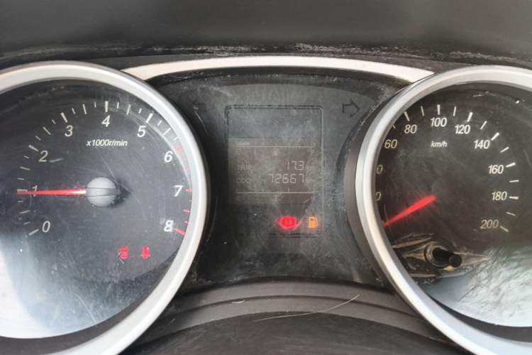Used Wuling Hongguang 2019 1.5L S Comfort Edition China VI LAR Instrument Cluster