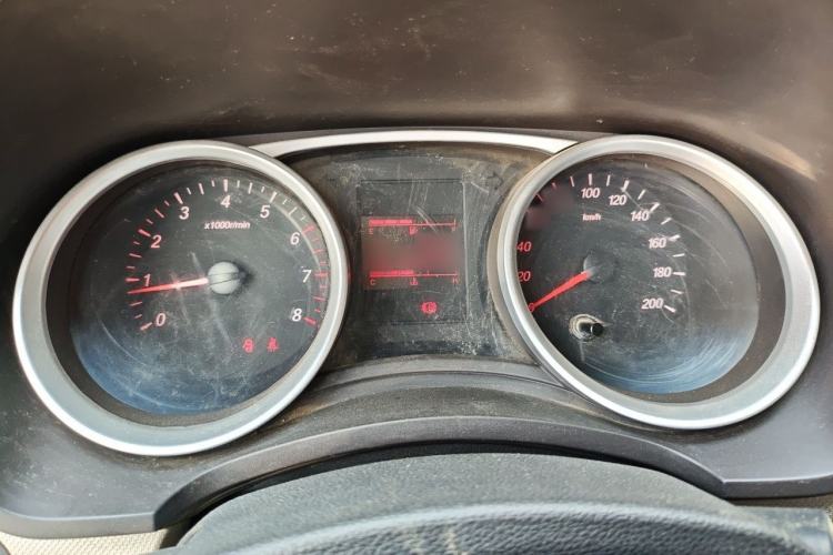 Used Wuling Hongguang 2019 1.5L S Standard Version China VI LAR Instrument Cluster