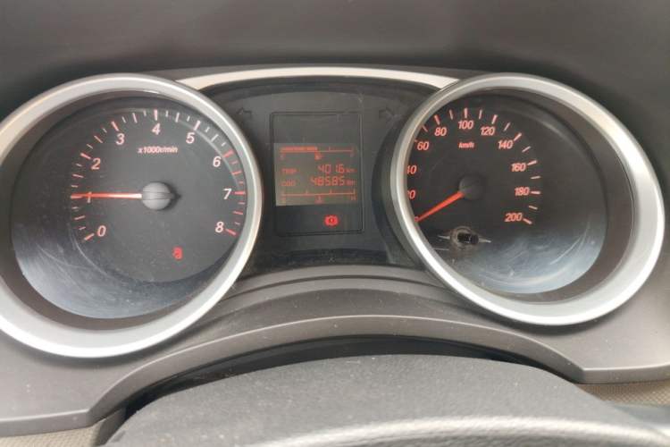 Used Wuling Hongguang 2019 1.5L S Standard Version China VI LAR Instrument Cluster
