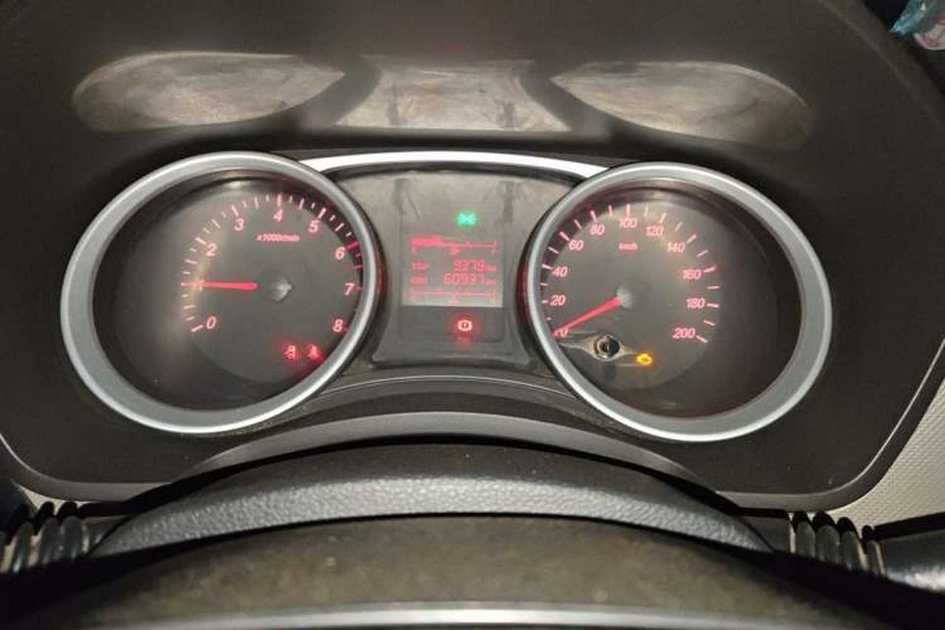 Used Wuling Hongguang 2019 1.5L S Standard Version China VI LAR Instrument Cluster