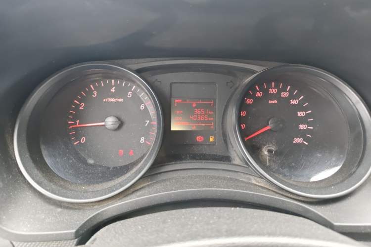 Used Wuling Hongguang 2019 1.5L S Basic Window-Sealed Vehicle China VI LAR Instrument Cluster