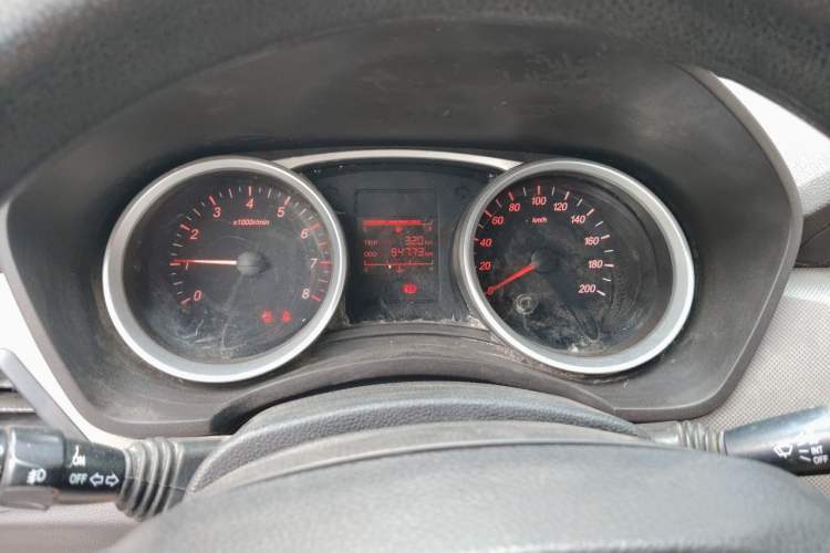 Used Wuling Hongguang 2019 1.5L S Standard Version China VI LAR Instrument Cluster
