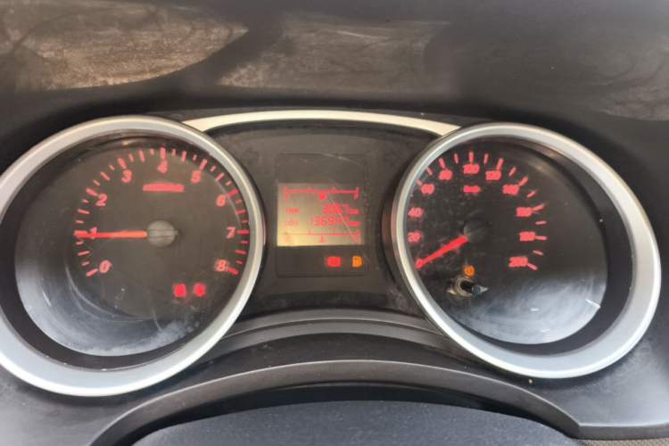 Used Wuling Hongguang 2019 1.5L S Standard Version China VI LAR Instrument Cluster