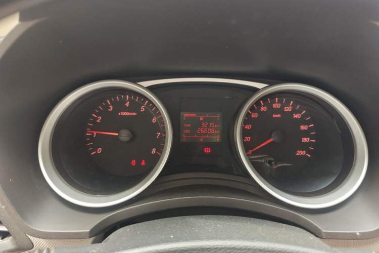 Used Wuling Hongguang 2019 1.5L S Standard Version China VI LAR Instrument Cluster