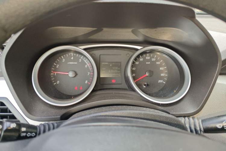 Used Wuling Hongguang 2019 1.5L S Comfort Edition China VI LAR Instrument Cluster