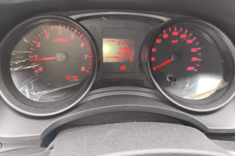 Used Wuling Hongguang 2019 1.5L S Basic Version China VI Standard LAR Instrument Cluster