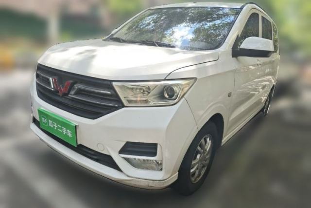 Used Wuling Hongguang 2019 1.5L S Standard Version China VI LAR