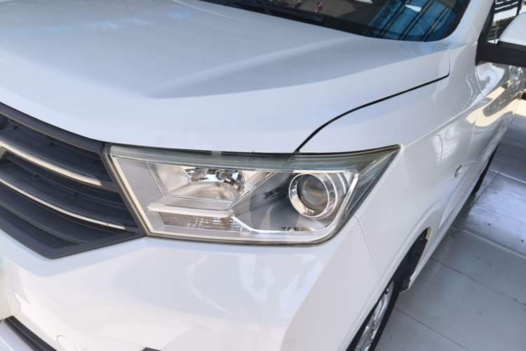 Used Wuling Hongguang 2019 1.5L S Standard Version China VI LAR Left Front Headlight