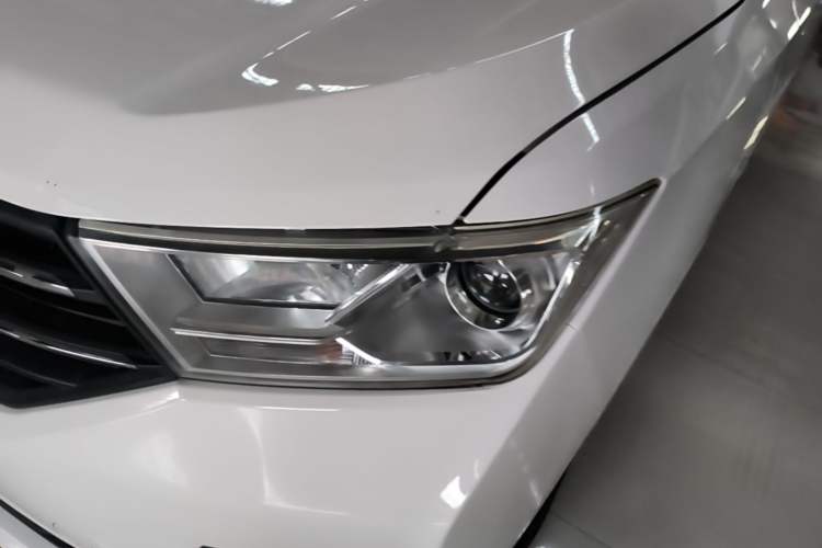 Used Wuling Hongguang 2019 1.5L S Standard Version China VI LAR Left Front Headlight