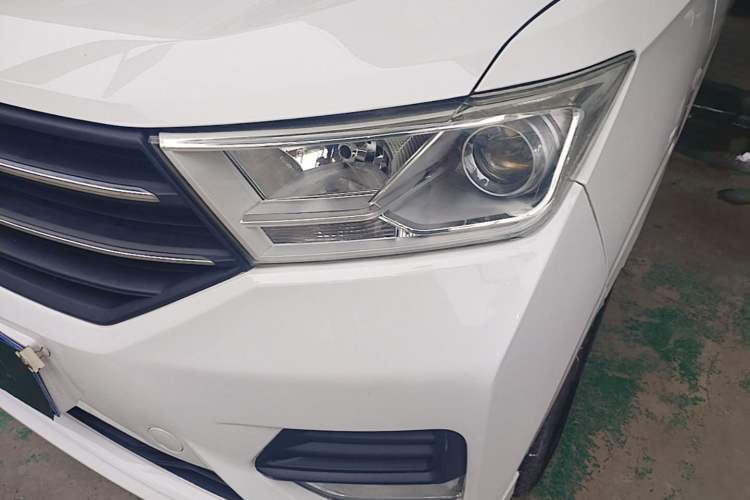 Used Wuling Hongguang 2019 1.5L S Standard Version China VI LAR Left Front Headlight