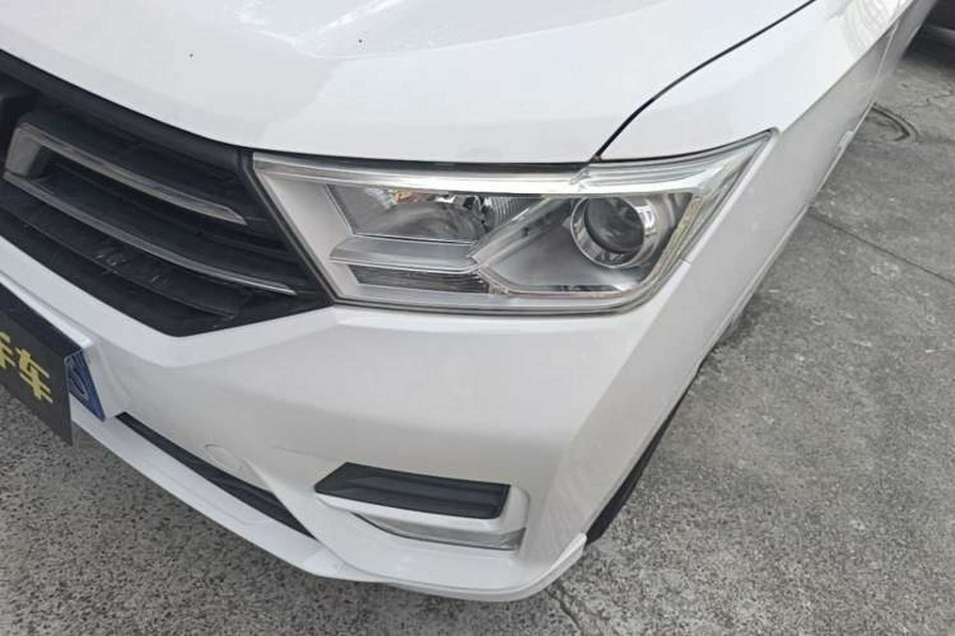 Used Wuling Hongguang 2019 1.5L S Standard Version China VI LAR Left Front Headlight