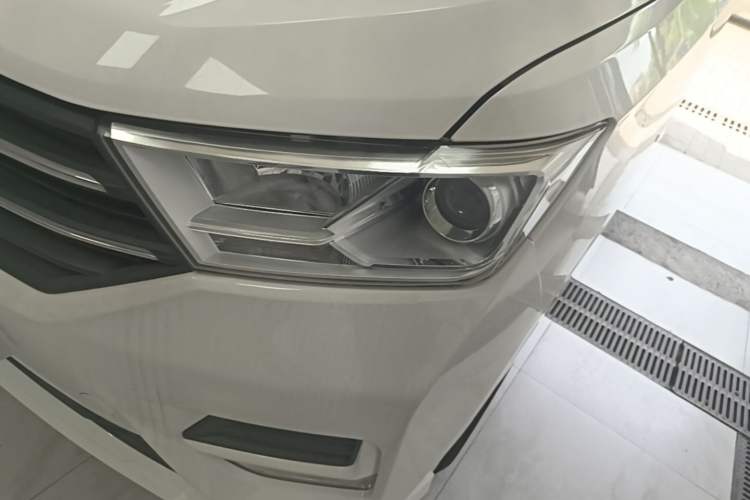 Used Wuling Hongguang 2019 1.5L S Standard Version China VI LAR Left Front Headlight