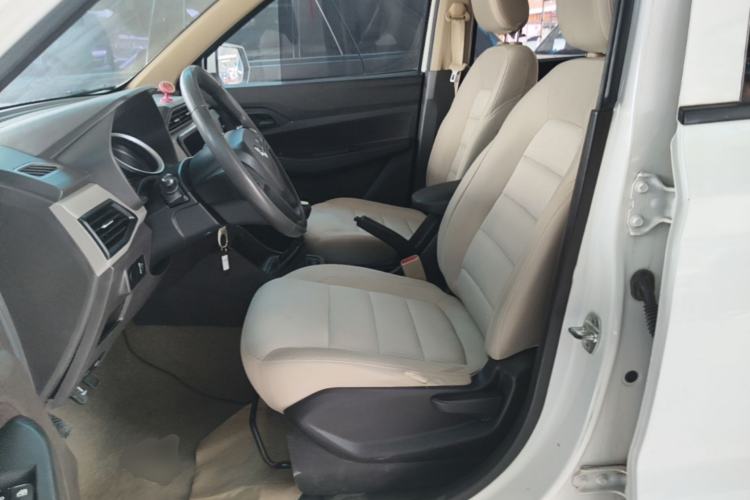 Used Wuling Hongguang 2019 1.5L S Standard Version China VI LAR Left Front Seat