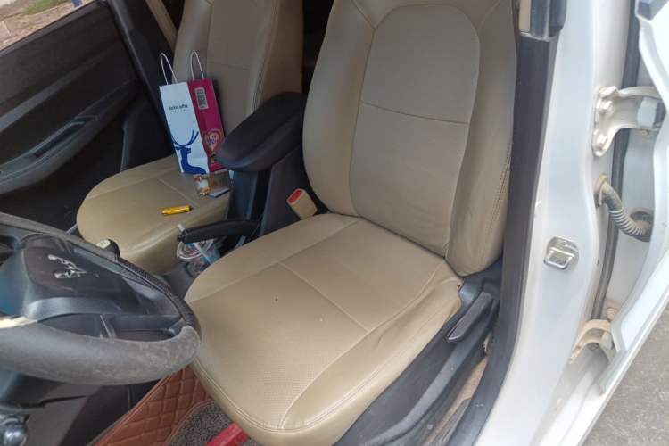 Used Wuling Hongguang 2019 1.5L S Standard Version China VI LAR Left Front Seat