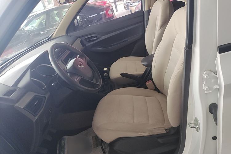Used Wuling Hongguang 2019 1.5L S Standard Version China VI LAR Left Front Seat