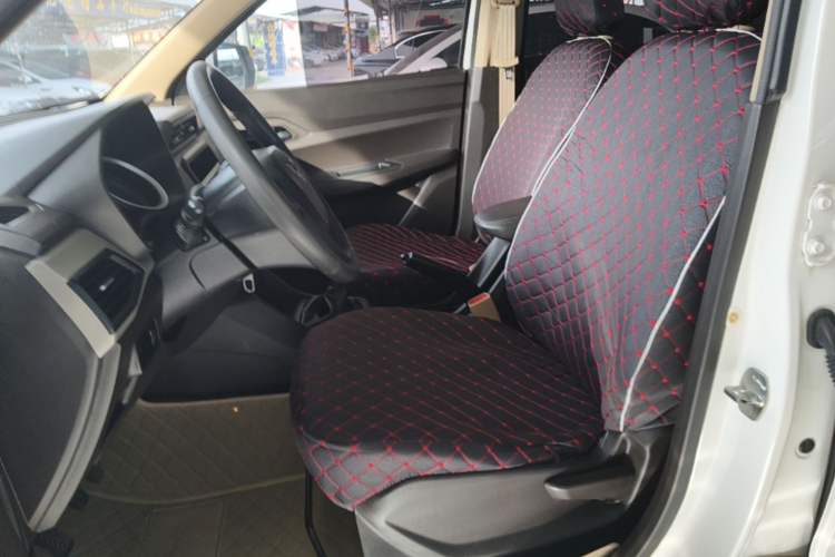 Used Wuling Hongguang 2019 1.5L S Standard Version China VI LAR Left Front Seat