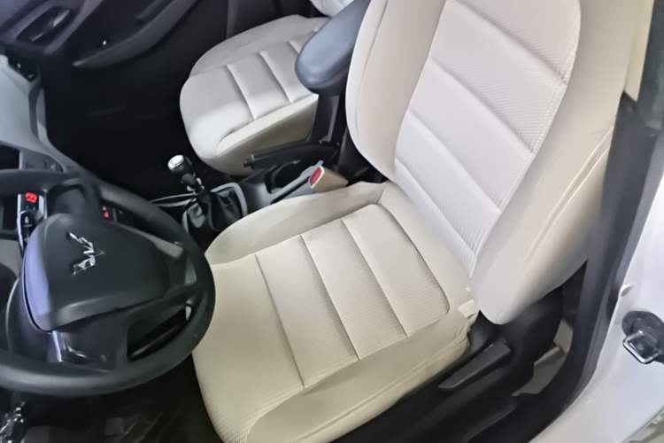 Used Wuling Hongguang 2019 1.5L S Standard Version China VI LAR Left Front Seat