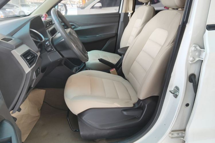Used Wuling Hongguang 2019 1.5L S Standard Version China VI LAR Left Front Seat