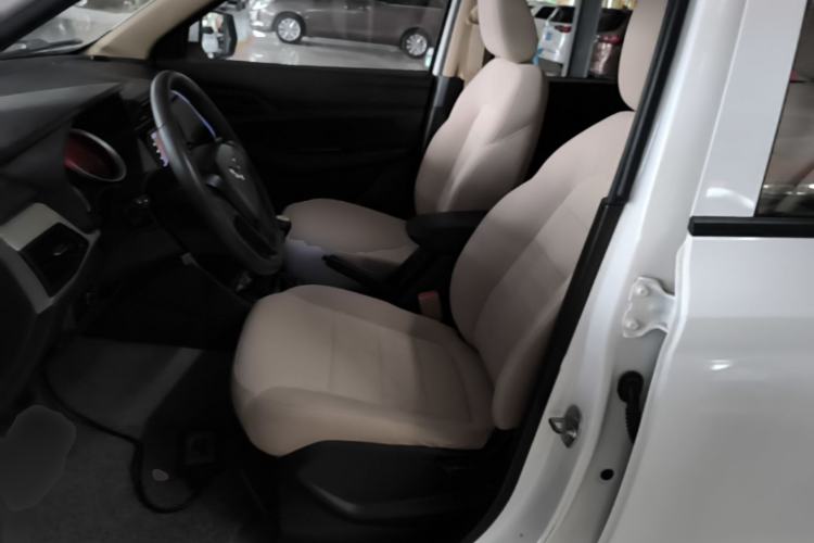 Used Wuling Hongguang 2019 1.5L S Standard Version China VI LAR Left Front Seat