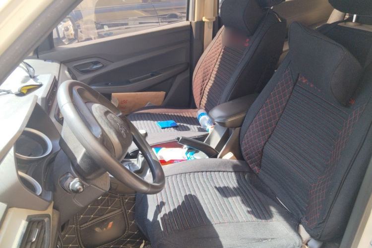 Used Wuling Hongguang 2019 1.5L S Standard Version China VI LAR Left Front Seat