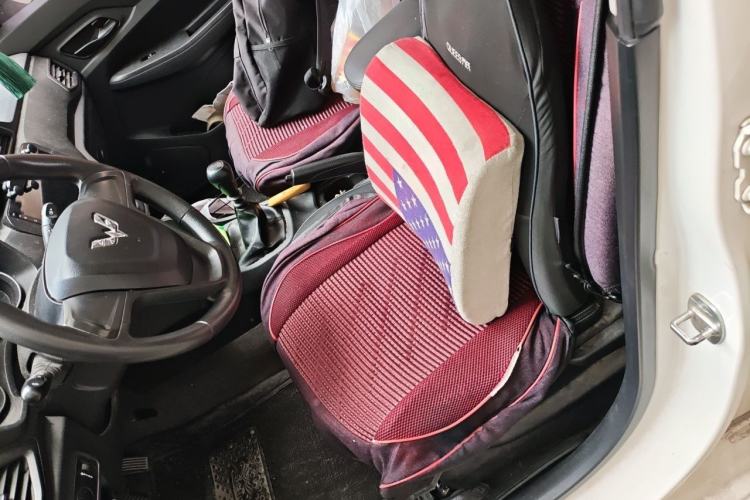 Used Wuling Hongguang 2019 1.5L S Basic Version China VI Standard LAR Left Front Seat