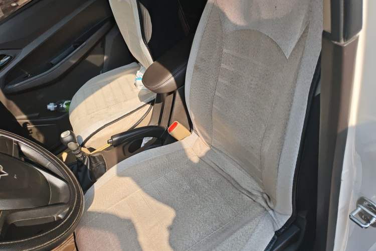 Used Wuling Hongguang 2019 1.5L S Standard Version China VI LAR Left Front Seat