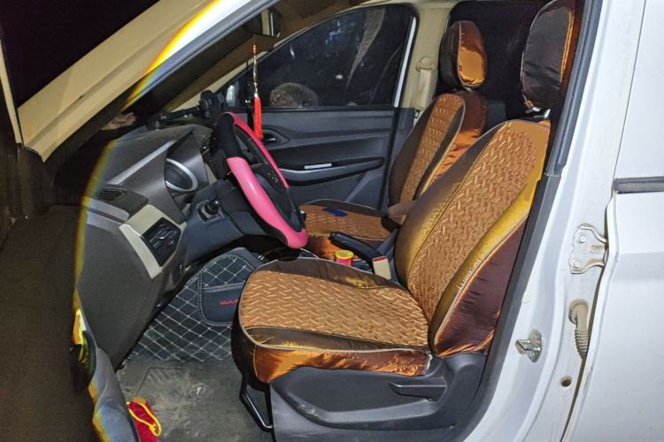 Used Wuling Hongguang 2019 1.5L S Standard Version China VI LAR Left Front Seat